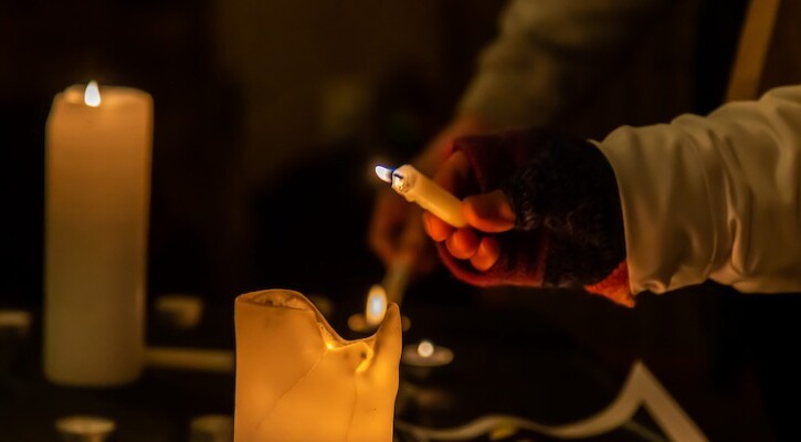 Celebration of Light event bringing together various winter faith traditions organized by Campus Ministry and held outdoors on Red Square due to COVID-19, Thursday, Dec. 10, 2020, at PLU. (PLU Photo/Silong Chhun)